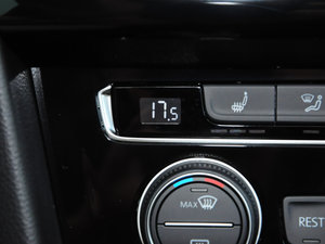 2017330TSI DSG A п؅^