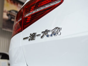 2017330TSI DSG F (x)(ji)^