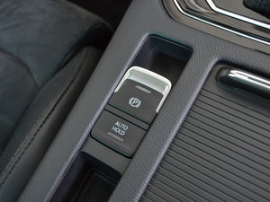 2017330TSI DSG F п؅^