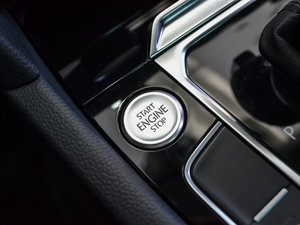 2017330TSI DSG F п؅^