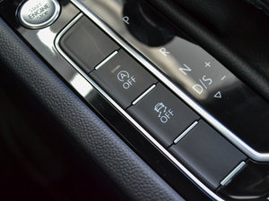 2017330TSI DSG F п؅^