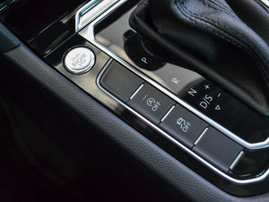 2017330TSI DSG F п؅^