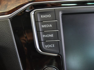 2017330TSI DSG F п؅^