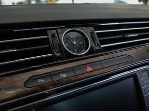 2017330TSI DSG F п؅^