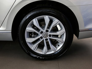 2017330TSI DSG A ݆Ȧ