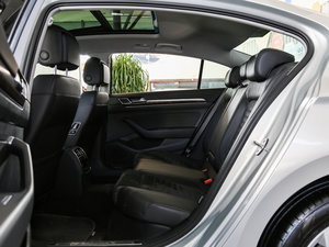 2017330TSI DSG A ſg