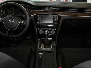 2017330TSI DSG A п_