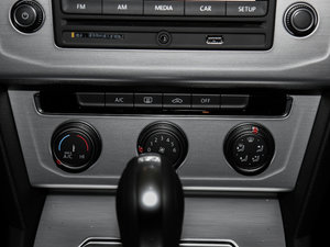 2017280TSI DSG m {(dio){(dio)(ji)