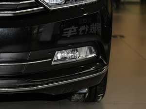 2017款280TSI DSG 舒适型 前雾灯