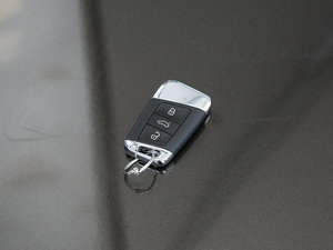 2017款380TSI DSG 豪华型 车钥匙