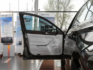2017款380TSI DSG 豪华型 驾驶位车门