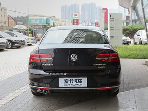 2017款330TSI DSG 舒适型 正后	