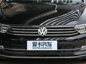 2017款330TSI DSG 舒适型 中网