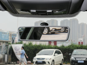 2017款330TSI DSG 舒适型 车内后视镜