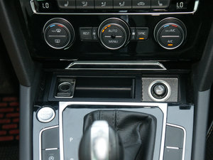 2017380TSI DSG F п؅^