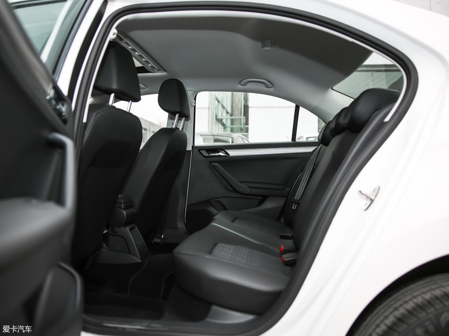 2017_(d) 1.5L Ԅ(dng)m