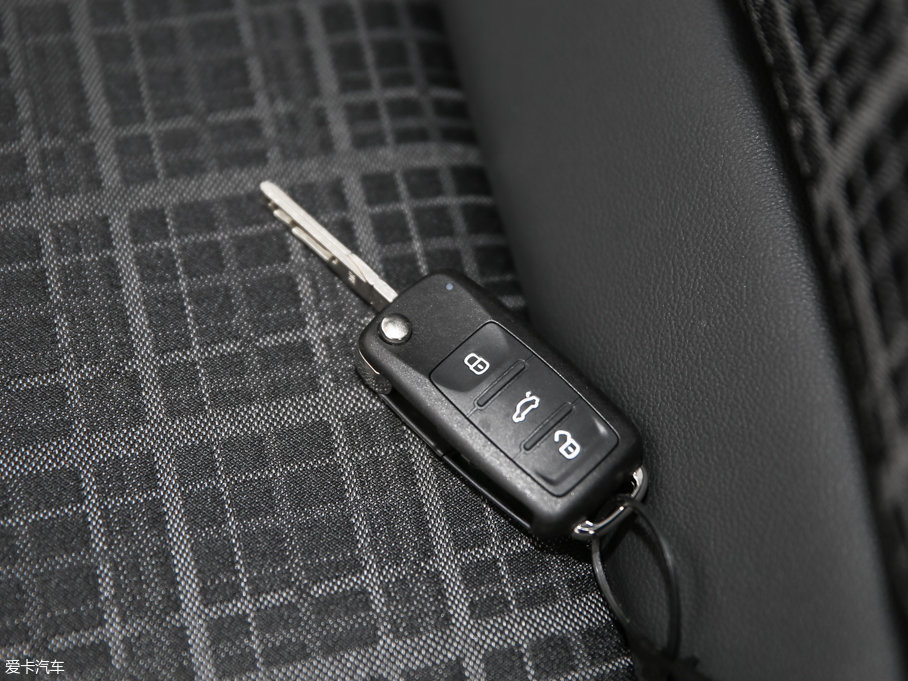 2017_(d) 1.5L Ԅ(dng)m