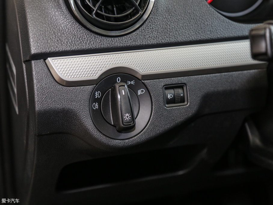 2017_(d) 1.5L ք(dng)m