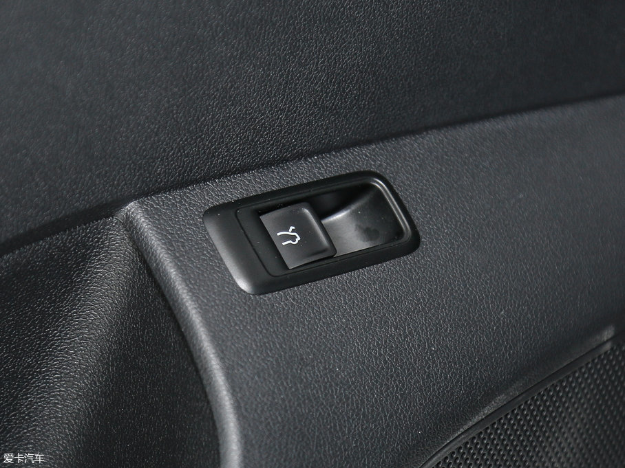 2017_(d) 230TSI Ԅ(dng)\(yn)(dng)