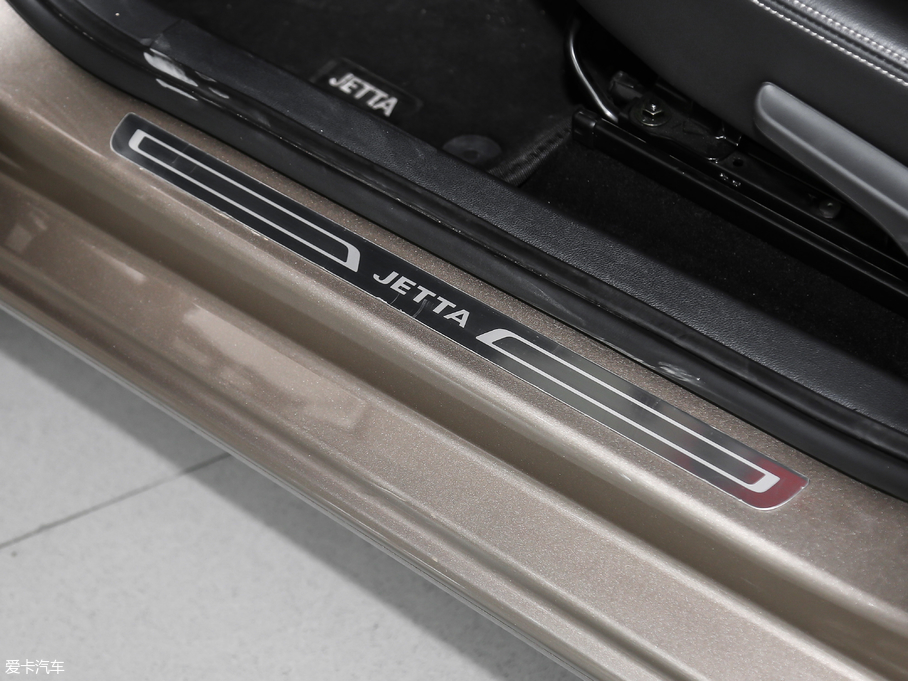 2017_(d) 1.5L Ԅ(dng)A