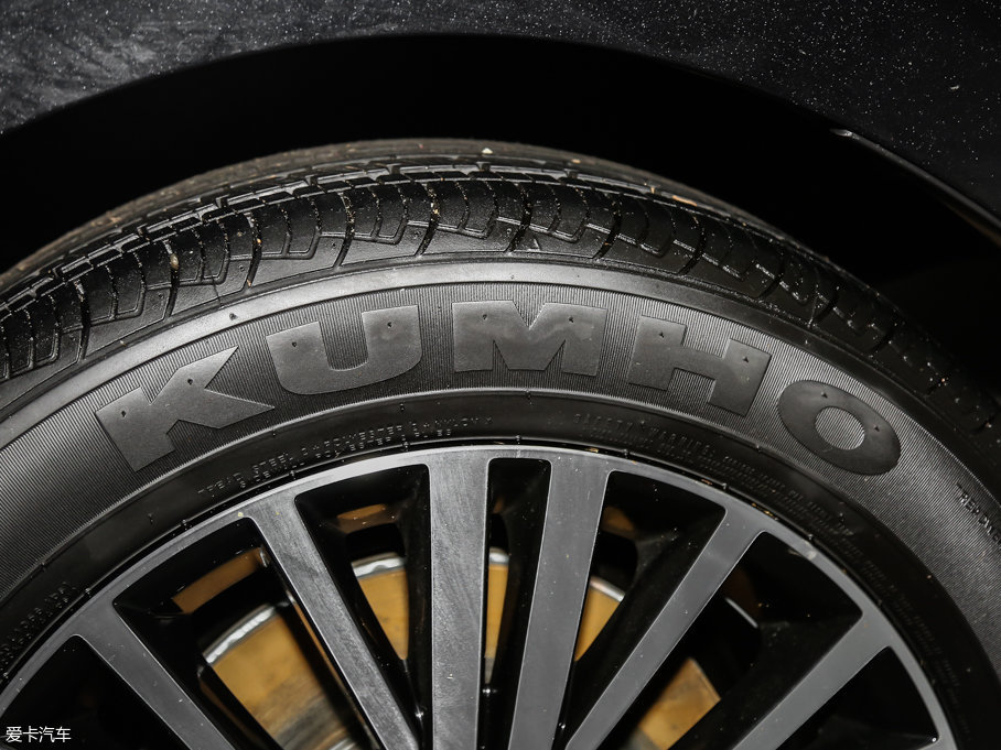 2017v 230TSI ք(dng)A