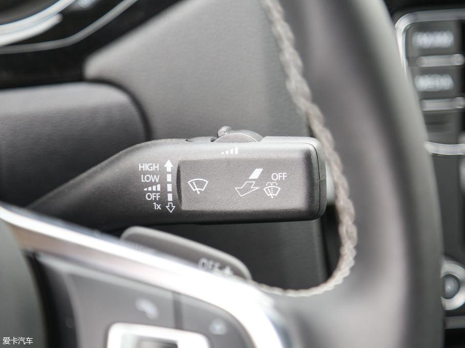 2017�����v 280TSI �Ԅ�R-Line