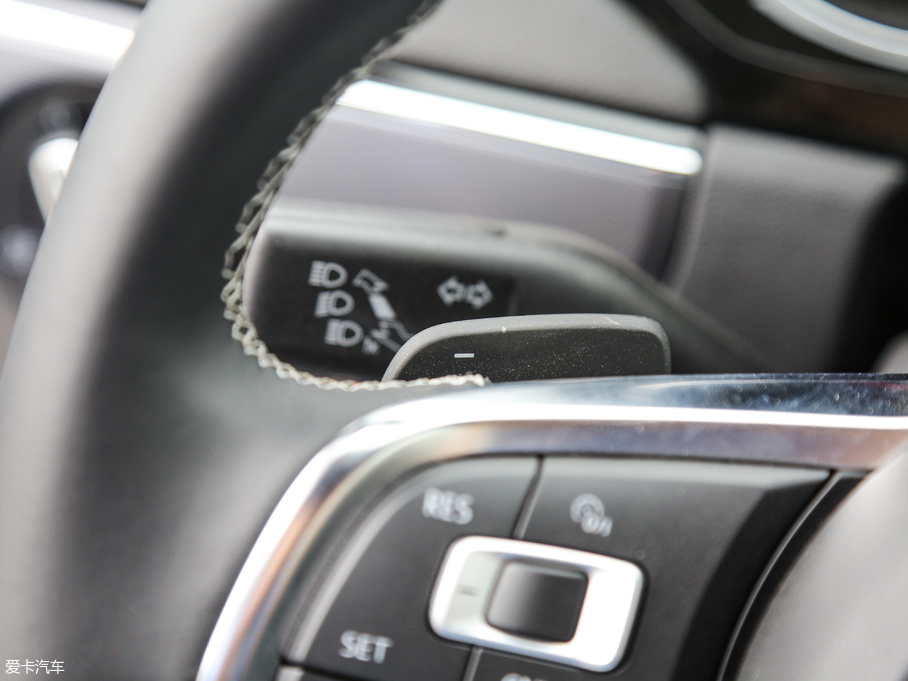 2017�����v 280TSI �Ԅ�R-Line