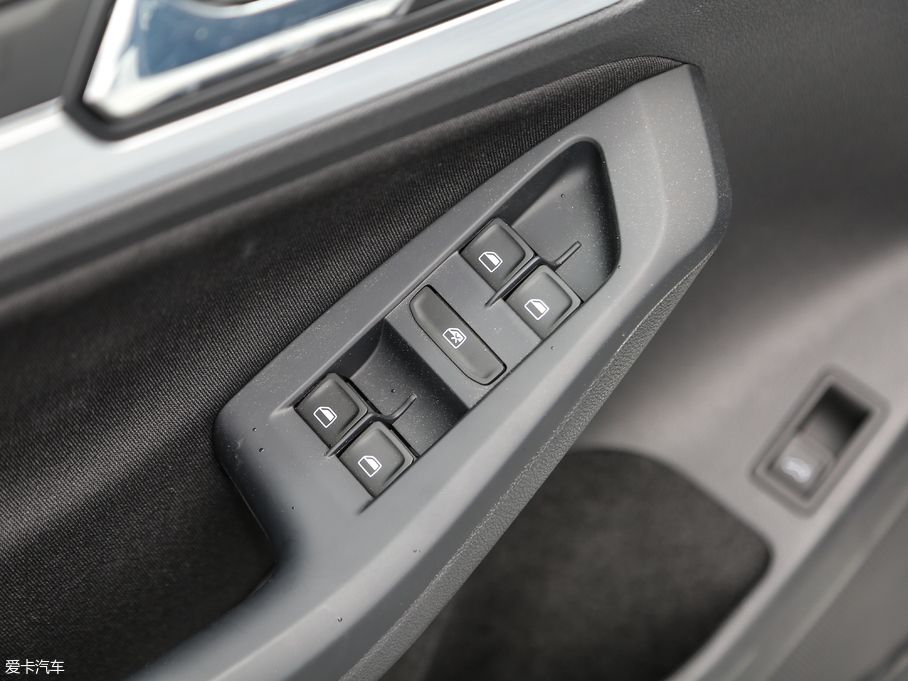 2017v 1.6L ք(dng)r(sh)