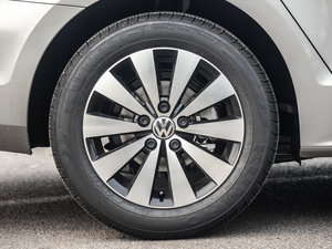 2017款230TSI DSG舒适型 轮圈
