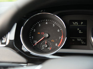 2017230TSI DSGm п؅^