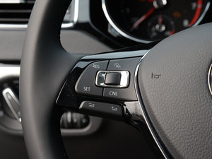 2017230TSI DSGm п؅^