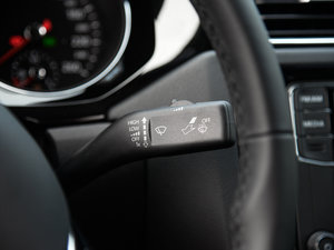 2017230TSI DSGm п؅^