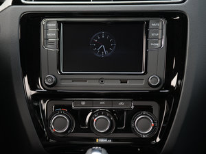 2017230TSI DSGm п؅^