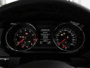 2017款230TSI 手动豪华型 仪表