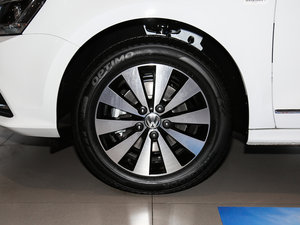 2017款1.6L 手动舒适型 轮圈