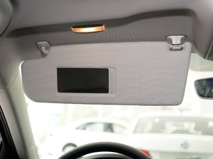 2017款230TSI DSG豪华型 遮阳板（左）