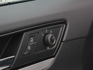 2017180TSI Ԅ(dng) п؅^(q)