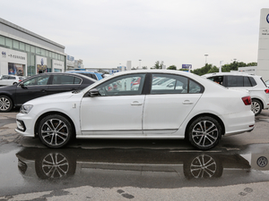 2017款280TSI 自动R-Line 正侧（左）