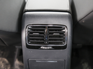 2017280TSI ԄR-Line g