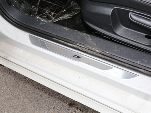 2017280TSI ԄR-Line g