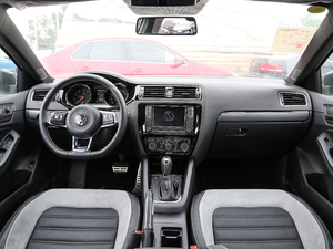 2017280TSI ԄR-Line п؅^(q)