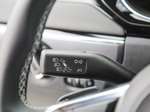 2017280TSI ԄR-Line п؅^(q)