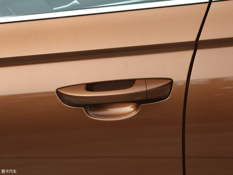 2017εI(lng) 230TSI DSGA