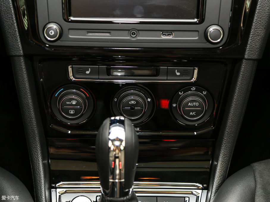 2017εI(lng) 230TSI DSGA