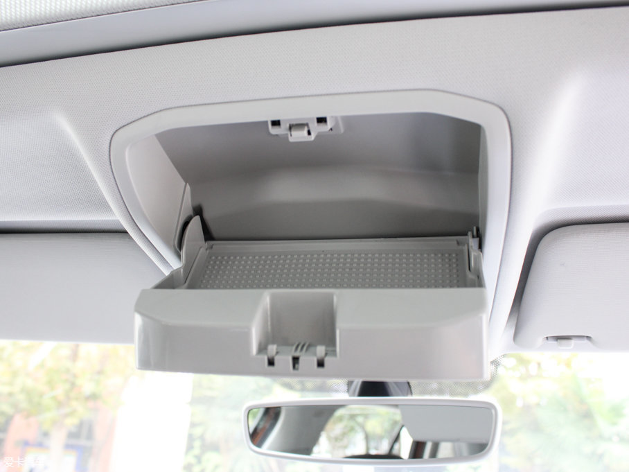 2017εI(lng) 230TSI DSGA