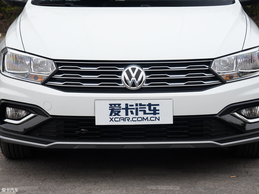 2017εI(lng) 230TSI DSGm