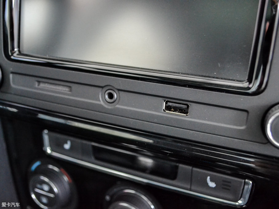 2017εI(lng) 230TSI DSGA