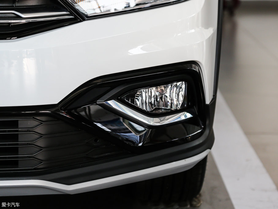 2017εI(lng) 1.6L քm