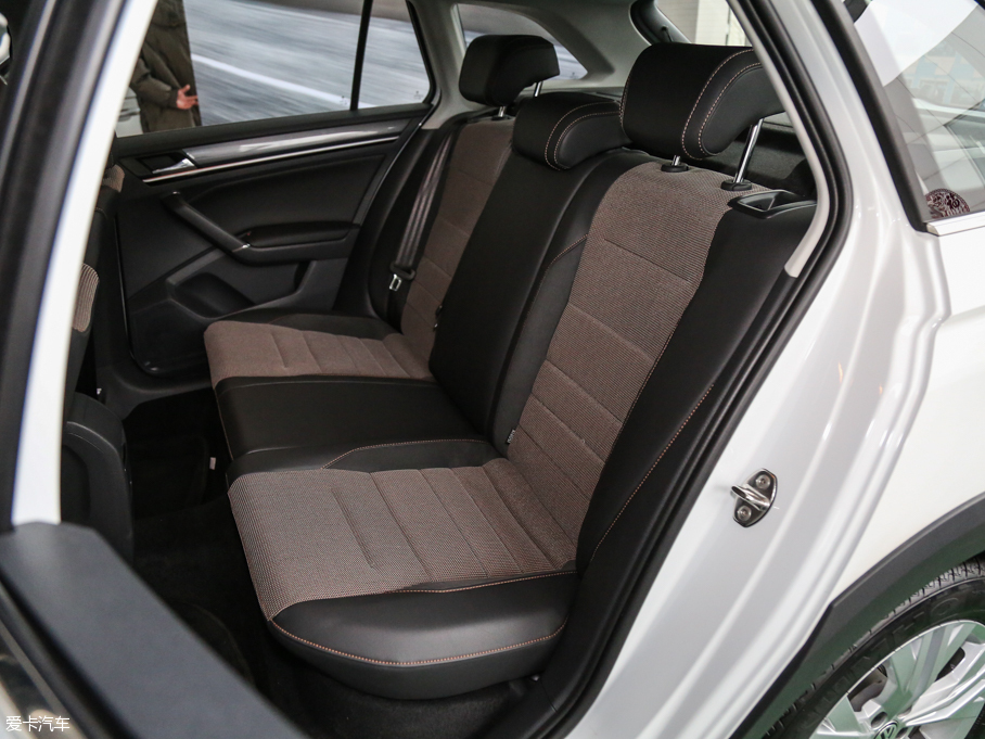 2017εI(lng) 1.6L Ԅm