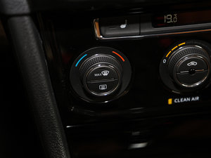 2017230TSI DSGA п؅^